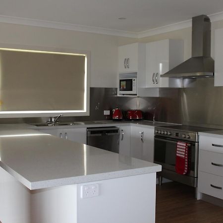 Elm Cottage Tumut Exterior foto
