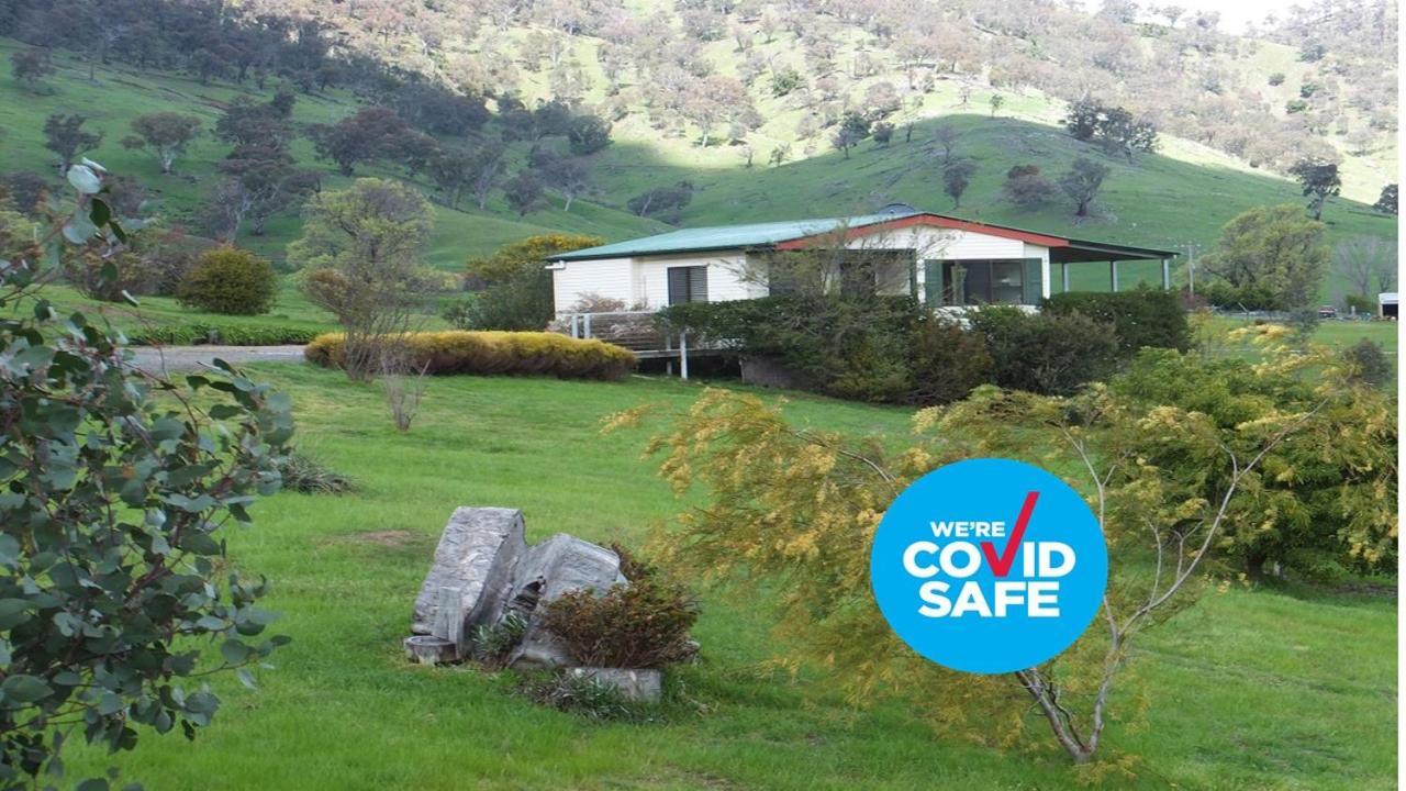 Elm Cottage Tumut Exterior foto