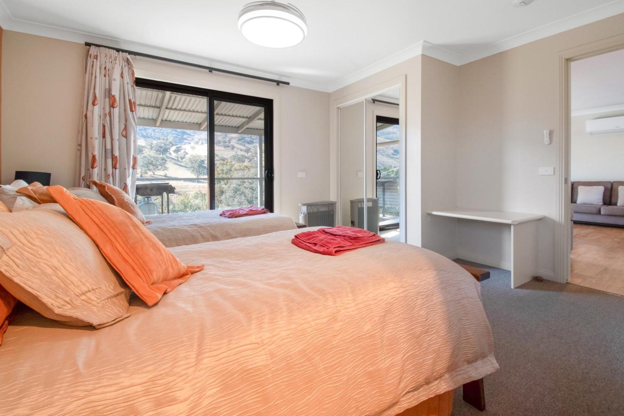 Elm Cottage Tumut Exterior foto